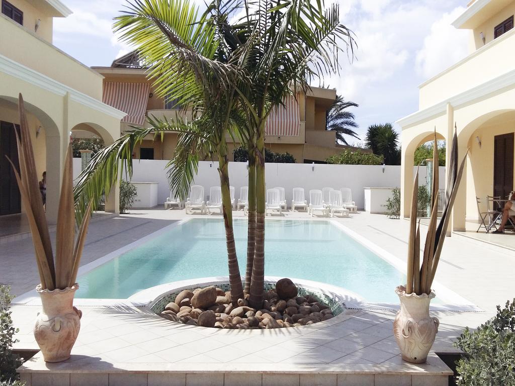 Oasi Tortuga Residence Piscina E Barbecue H24 Mazara del Vallo Habitación foto